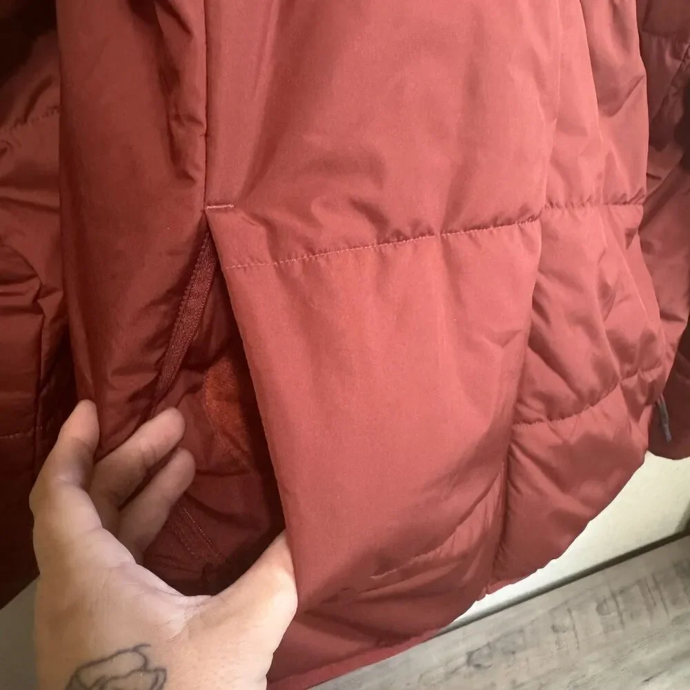 The North Face Maroon Reversible Mt Chimbo Jacket Sz M Fleece Insulate Outdoors